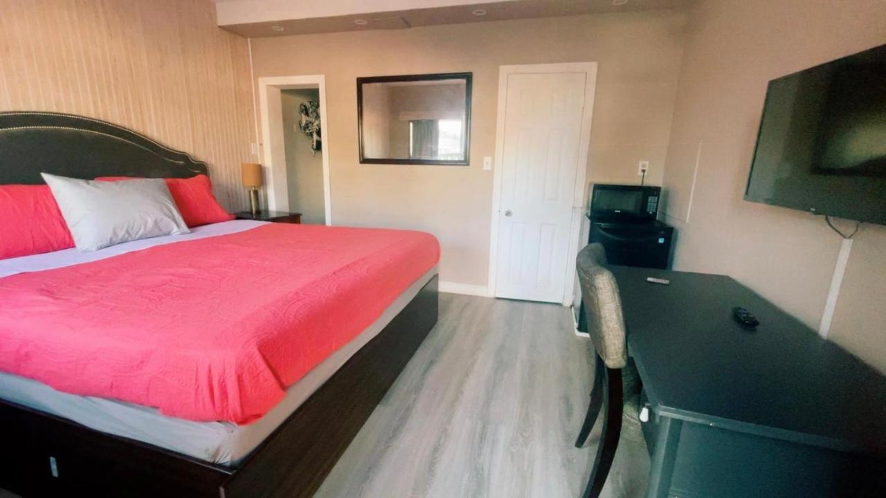 Crestwood Motel Μπέρλινγκτον Εξωτερικό φωτογραφία