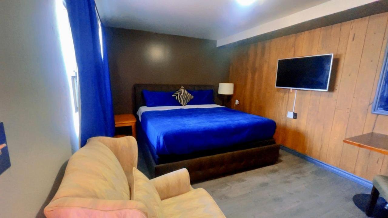 Crestwood Motel Μπέρλινγκτον Εξωτερικό φωτογραφία