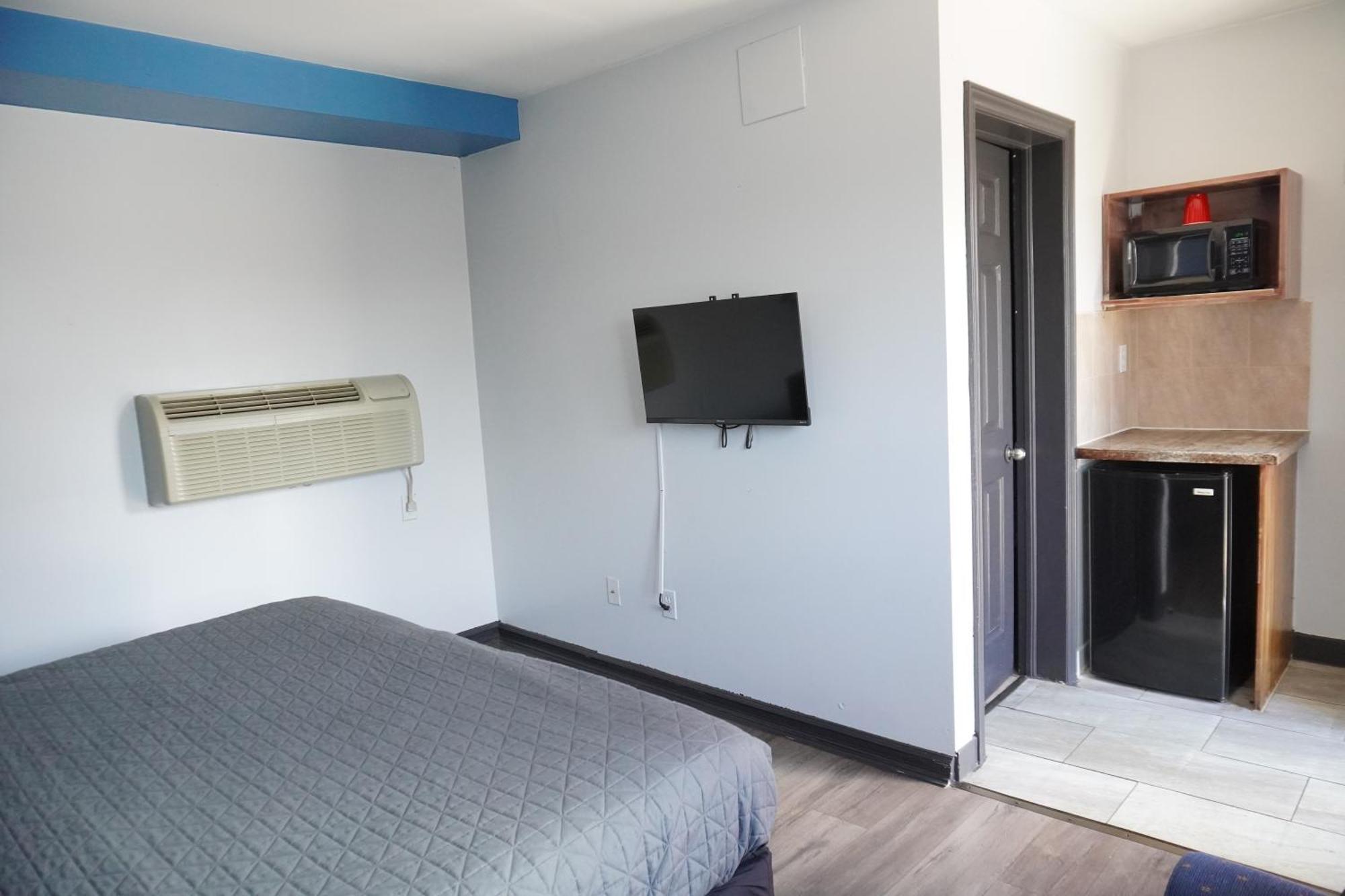 Crestwood Motel Μπέρλινγκτον Εξωτερικό φωτογραφία