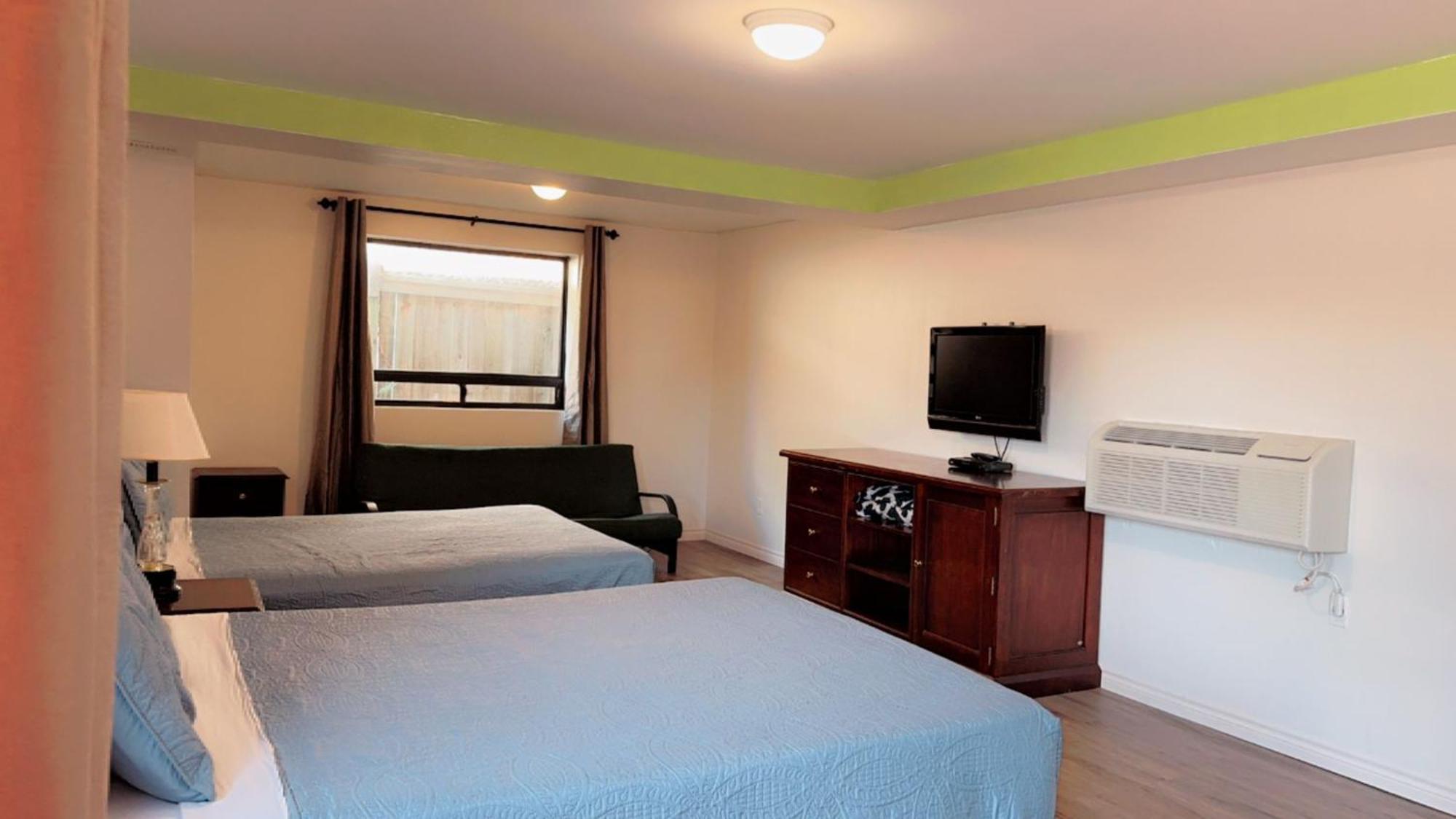 Crestwood Motel Μπέρλινγκτον Εξωτερικό φωτογραφία