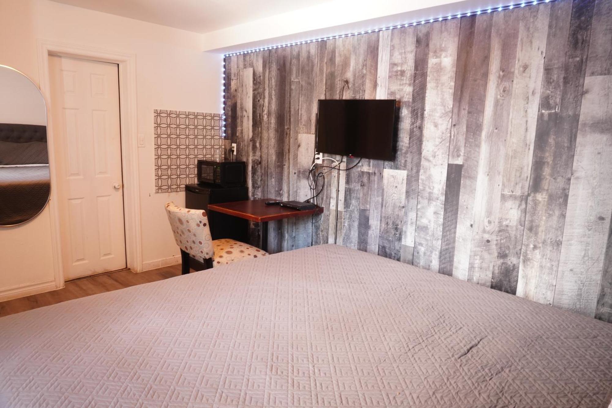 Crestwood Motel Μπέρλινγκτον Εξωτερικό φωτογραφία