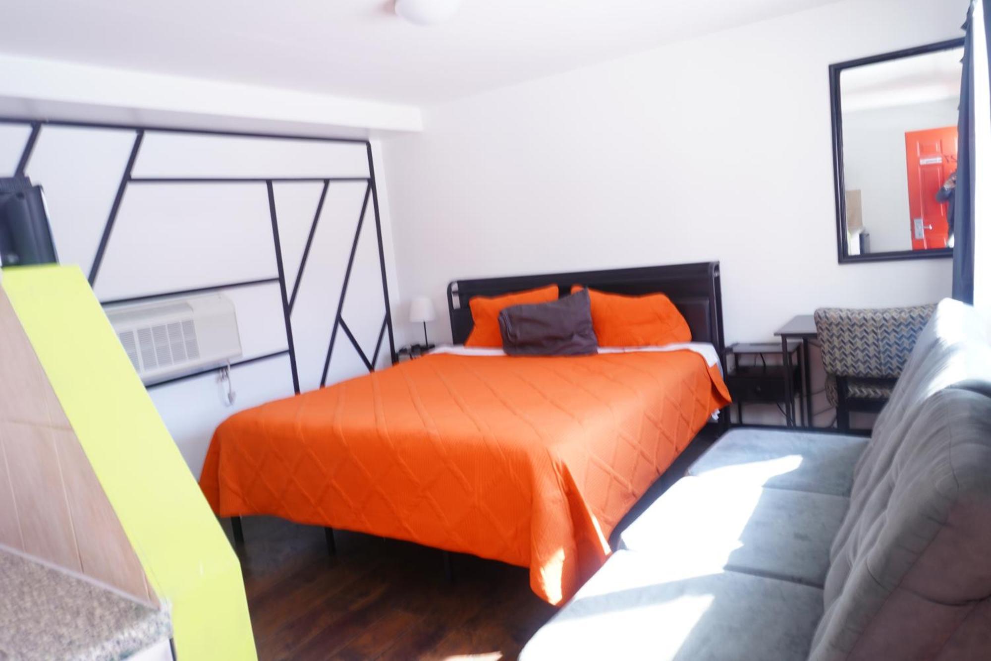 Crestwood Motel Μπέρλινγκτον Εξωτερικό φωτογραφία