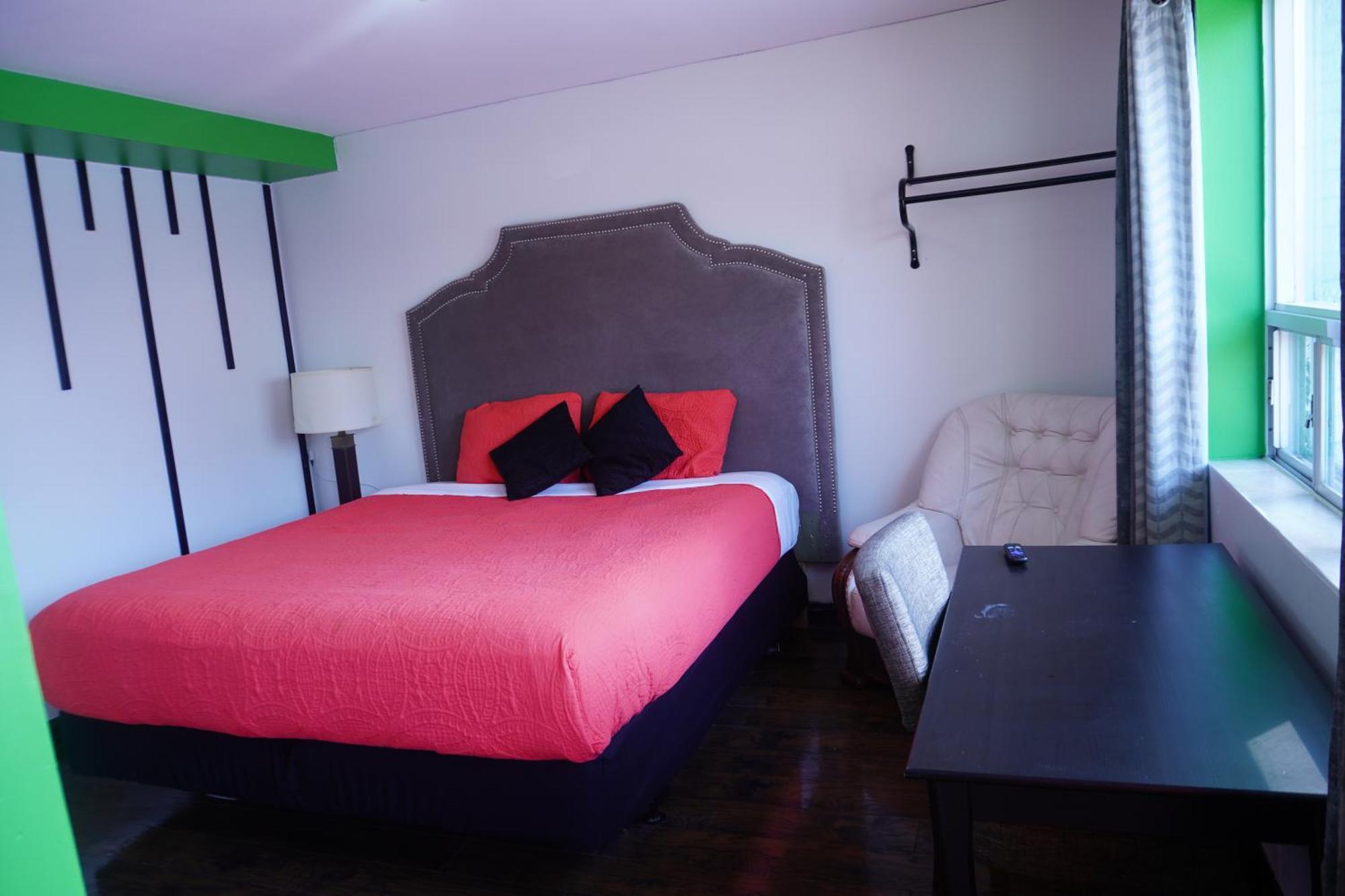 Crestwood Motel Μπέρλινγκτον Εξωτερικό φωτογραφία